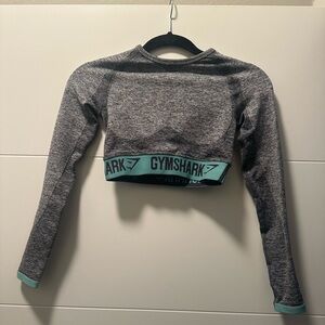 NWT Gymshark size XS flex crop top in grey/teal